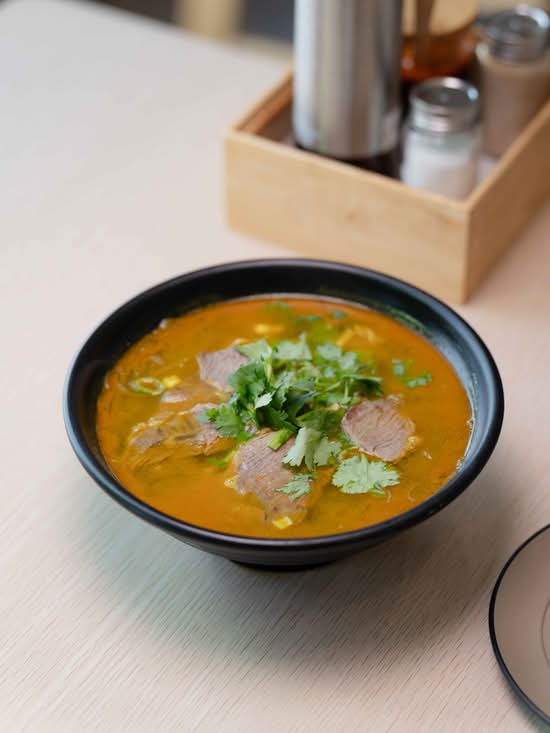 咖喱牛肉粉丝汤 Curry Beef Vermicelli Soup